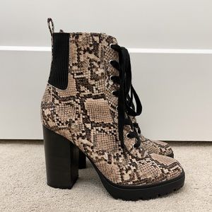 NEW Steve Madden Boots